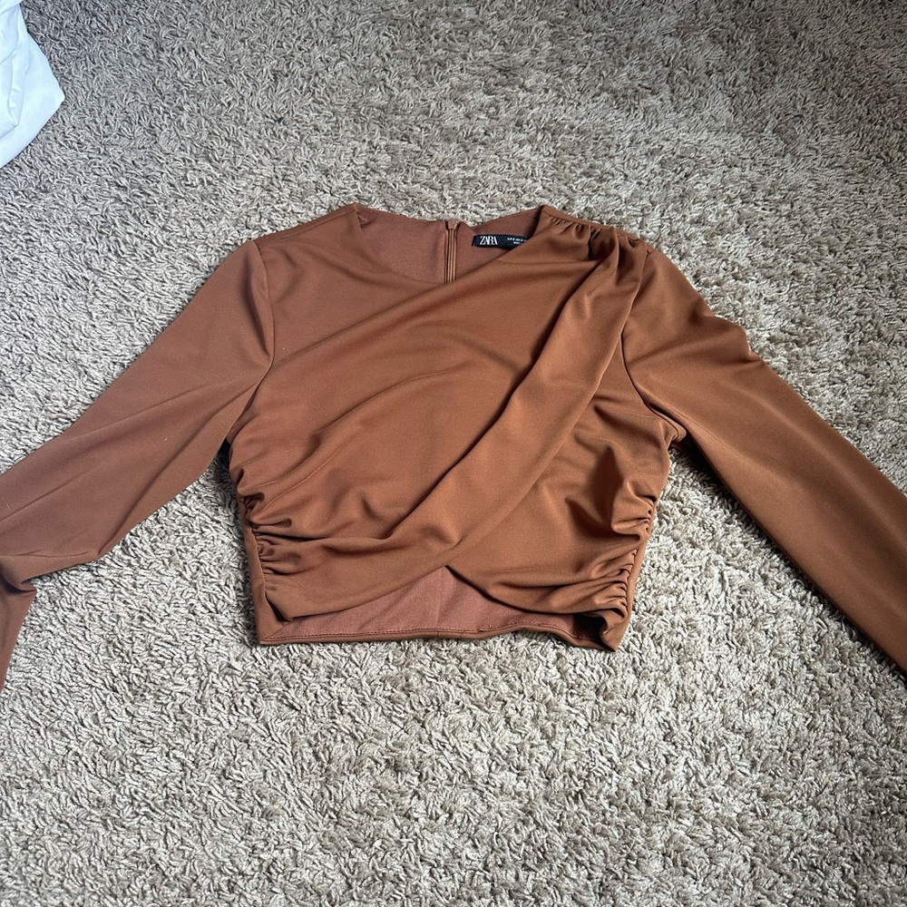 zara long sleeve cropped shirt brown size small